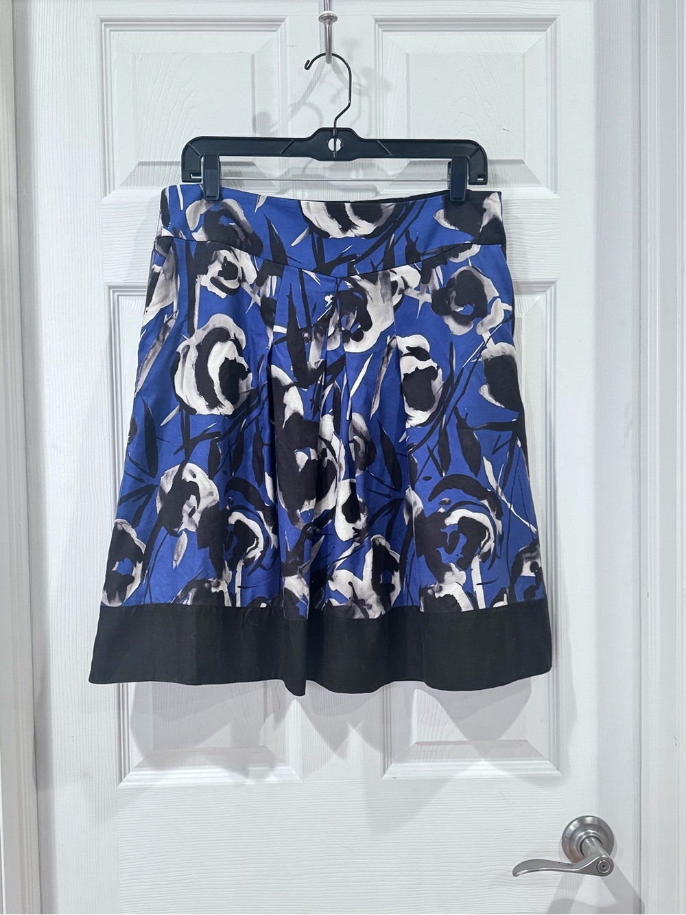 Ann Taylor Blue Floral Midi Skirt with Black Trim